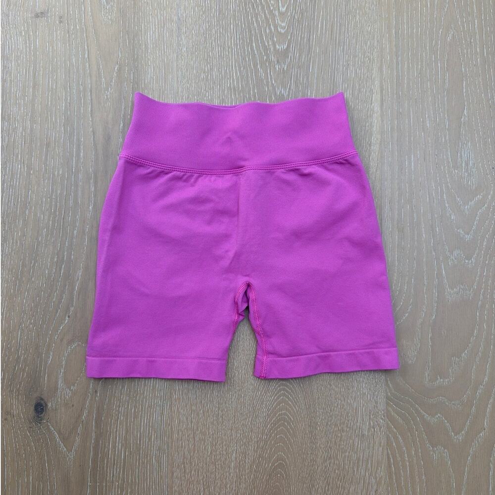 Levate Bike Shorts Scrunch Size XS Pink